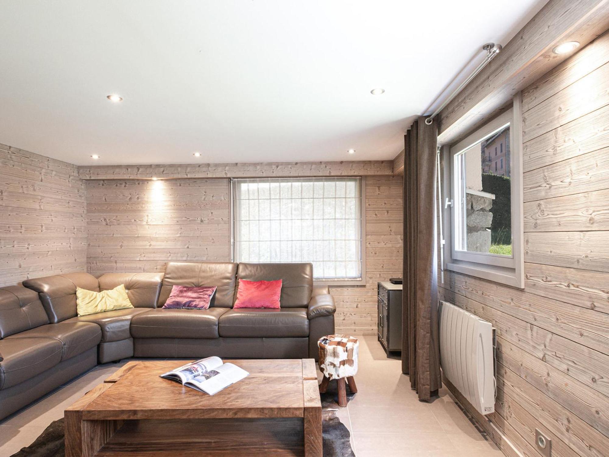 Apartamento Chic Avec Sauna Et Parking Au Centre De - Fr-1-343-190 *